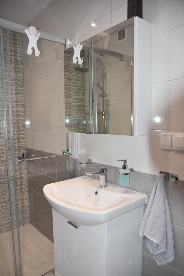 Apartament Nad Fontanna ジェシュフ エクステリア 写真
